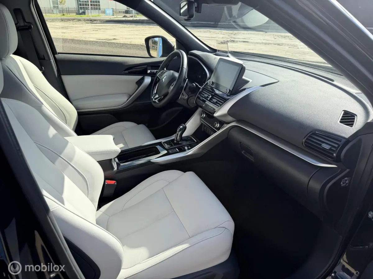 2.4 PHEV Instyle|offwhite leder|carplay