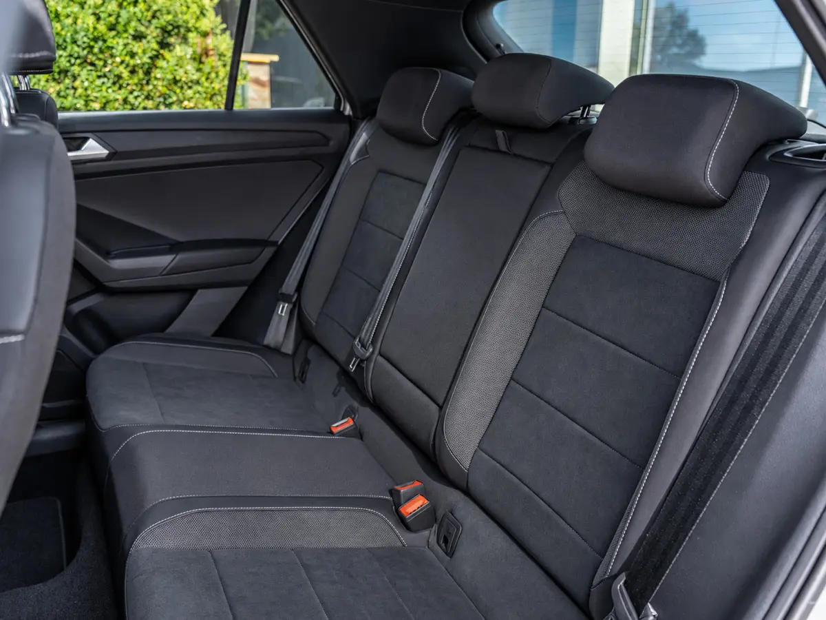 1.5 TSI R-Line|PANO|ACC|18''|STOELVW|APP