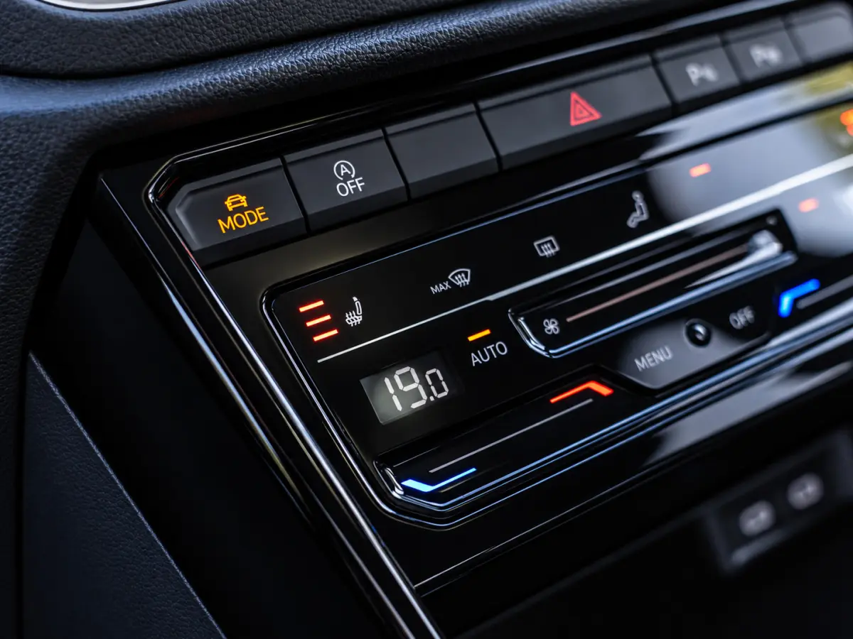 1.5 TSI R-Line|PANO|ACC|18''|STOELVW|APP