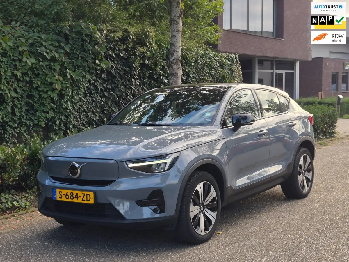 Recharge Core 69 kWh Zeer gave uitvoering NAP Soh 91% Panoramadak Zwart dak 1e eigenaar NAP