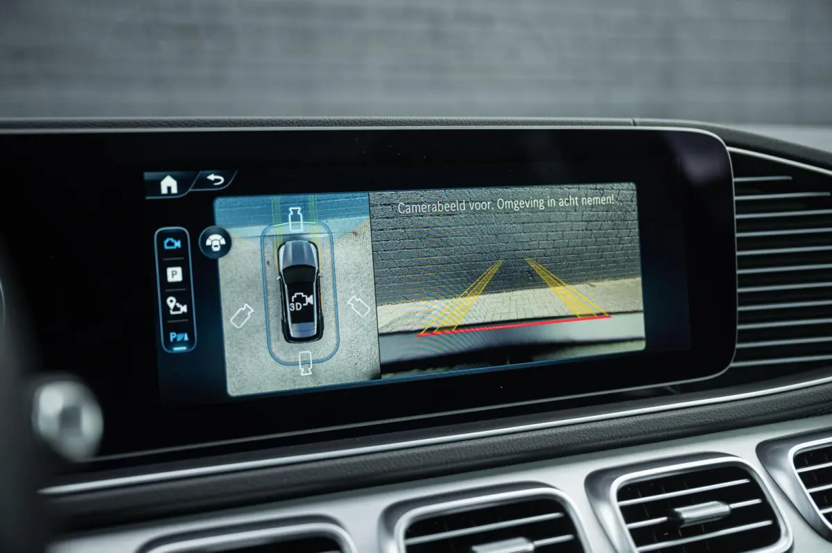 400 e 4MATIC AMG Line PANO 22INCH BURMESTER LUCHTVERING TREKHAAK