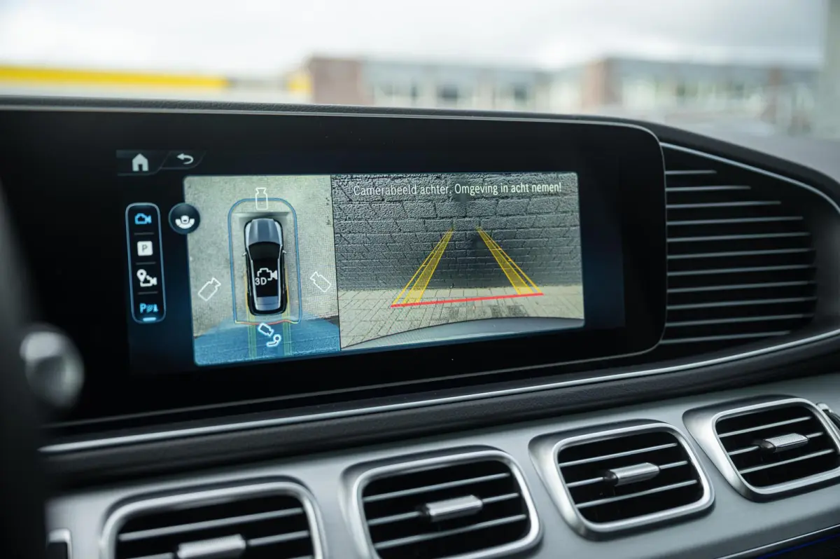 400 e 4MATIC AMG Line PANO 22INCH BURMESTER LUCHTVERING TREKHAAK