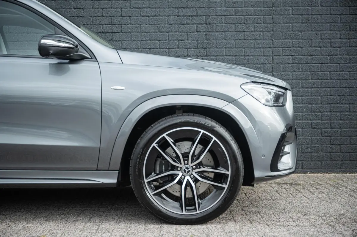 400 e 4MATIC AMG Line PANO 22INCH BURMESTER LUCHTVERING TREKHAAK