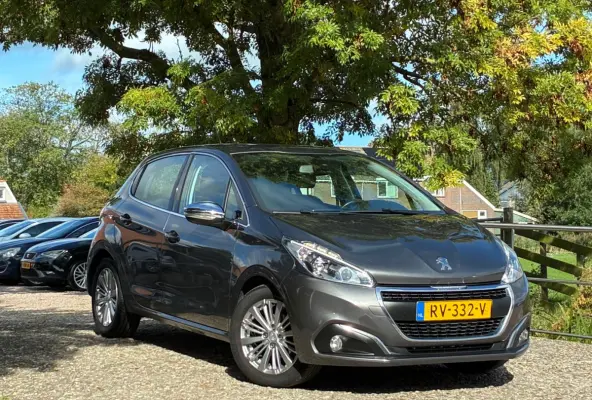 1.2 PureTech Allure | Automaat + Cruise + Camera Nu € 7.975,-!!!