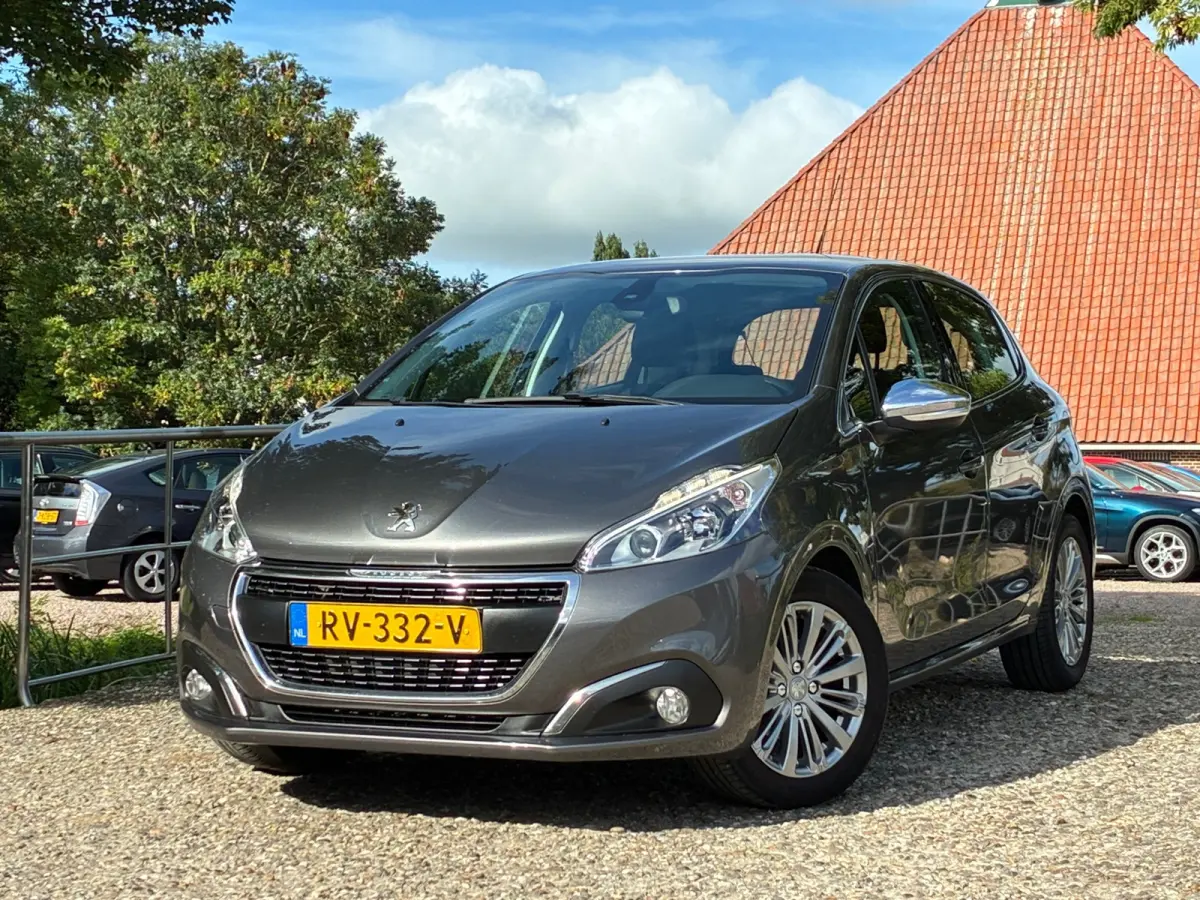 1.2 PureTech Allure | Automaat + Cruise + Camera Nu € 7.975,-!!!