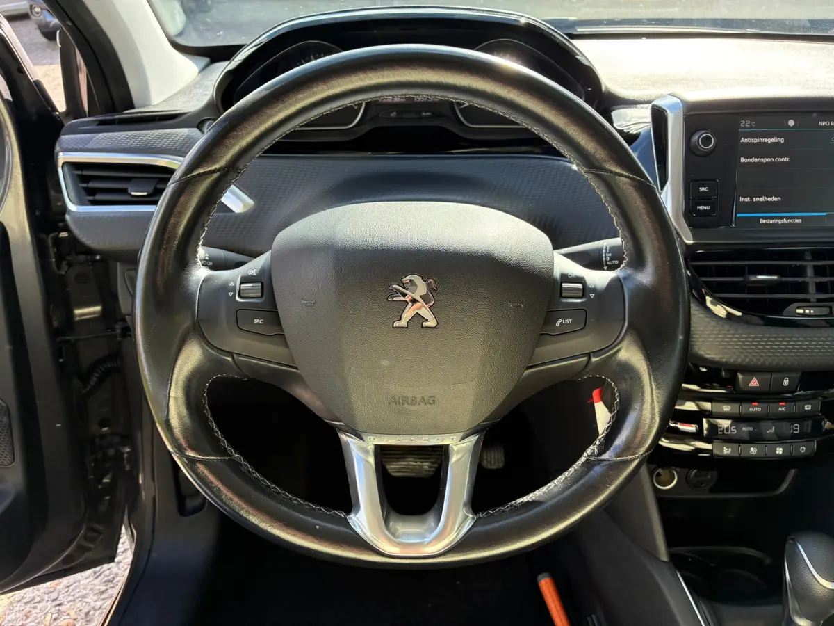 1.2 PureTech Allure | Automaat + Cruise + Camera Nu € 7.975,-!!!