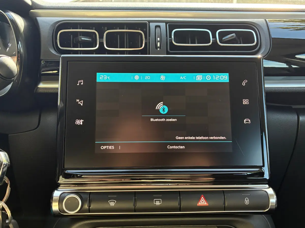 1.2 PureTech S&S Shine | Camera + Cruise + Carplay Nu €6.975,-!!!