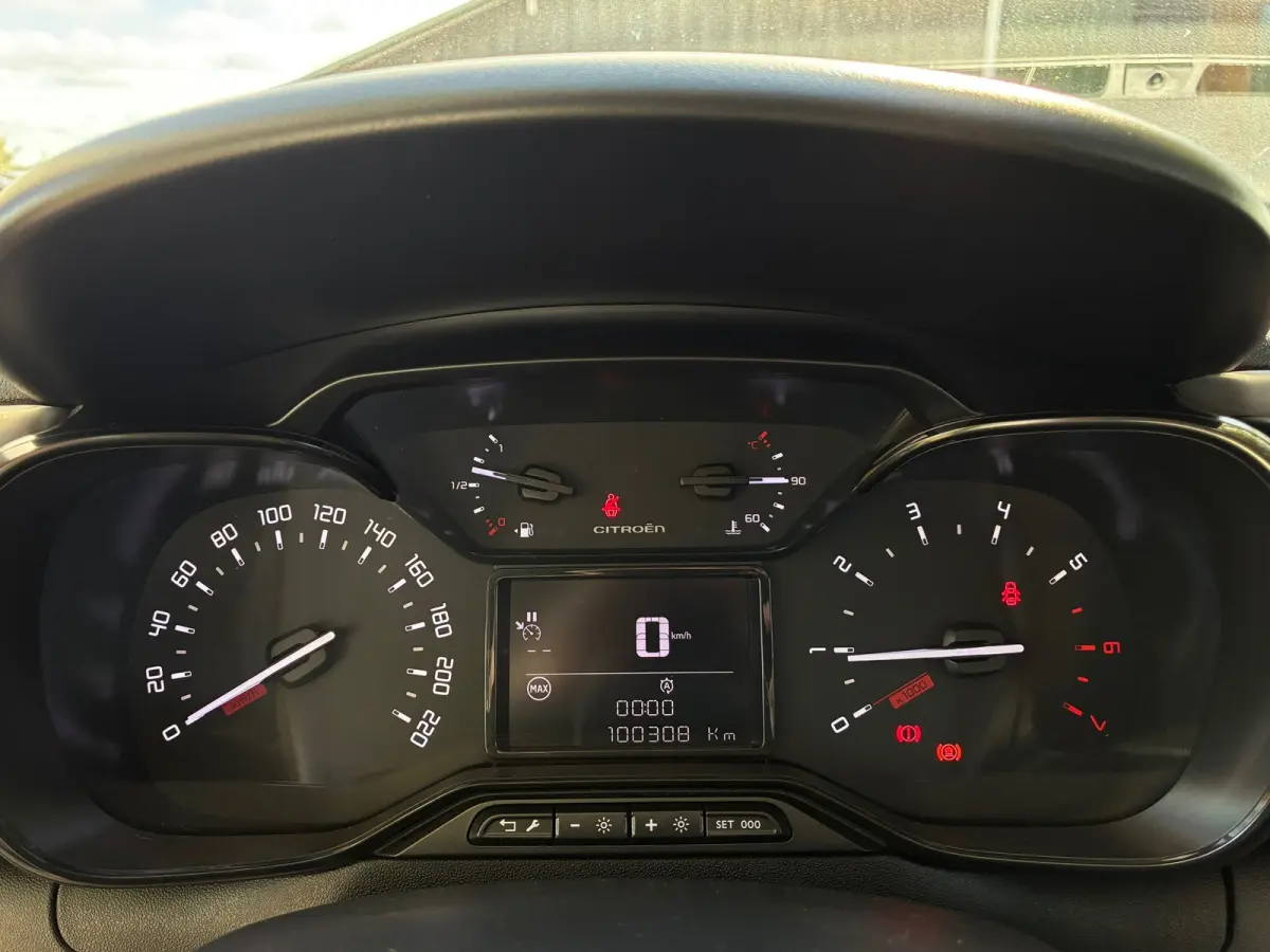 1.2 PureTech S&S Shine | Camera + Cruise + Carplay Nu €6.975,-!!!