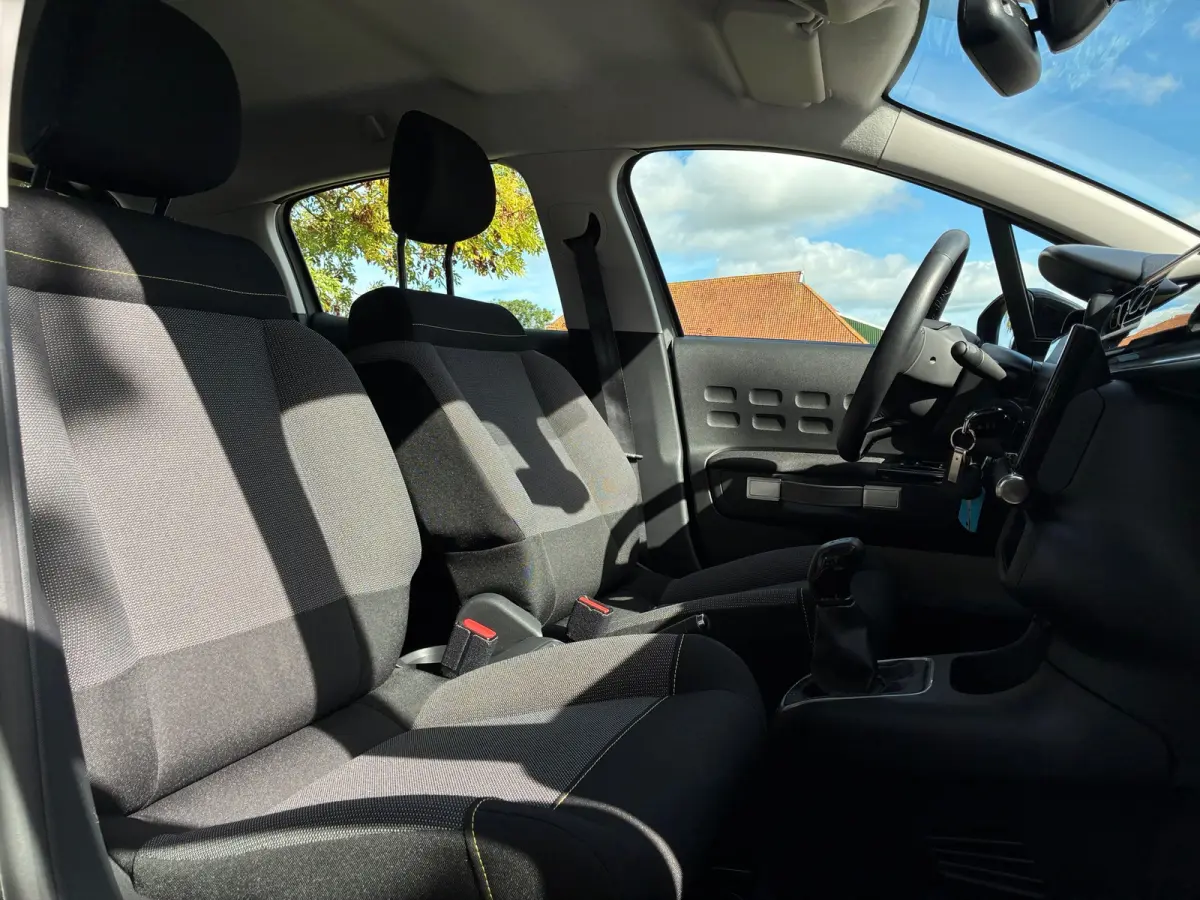 1.2 PureTech S&S Shine | Camera + Cruise + Carplay Nu €6.975,-!!!