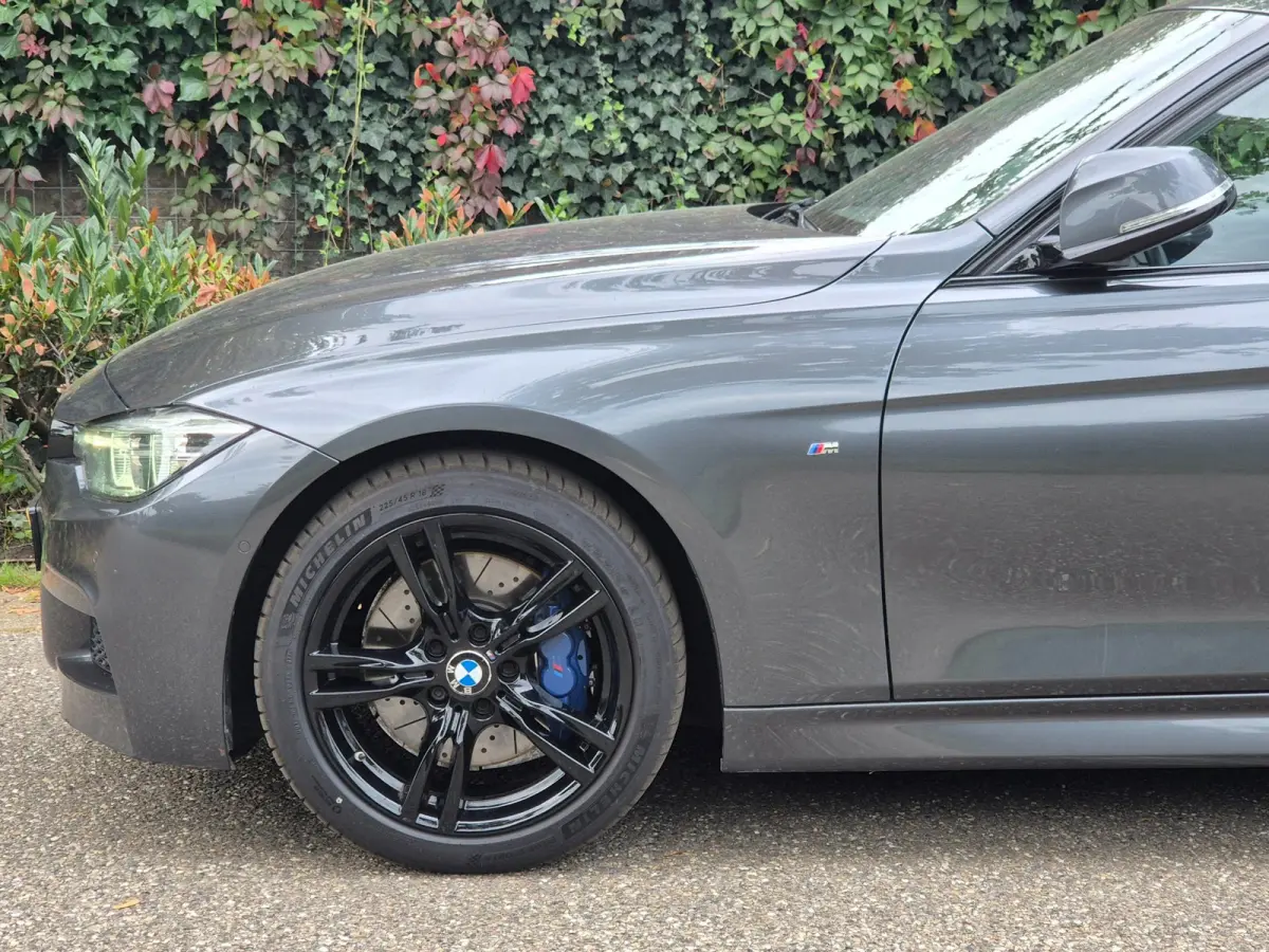 320i Edition M Sport Shadow Executive Volle optielijst Pano M Remmen Trekhaak