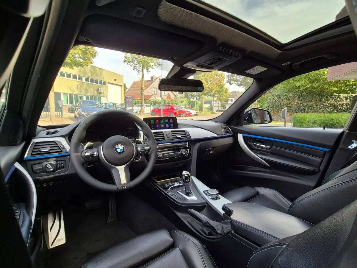 320i Edition M Sport Shadow Executive Volle optielijst Pano M Remmen Trekhaak