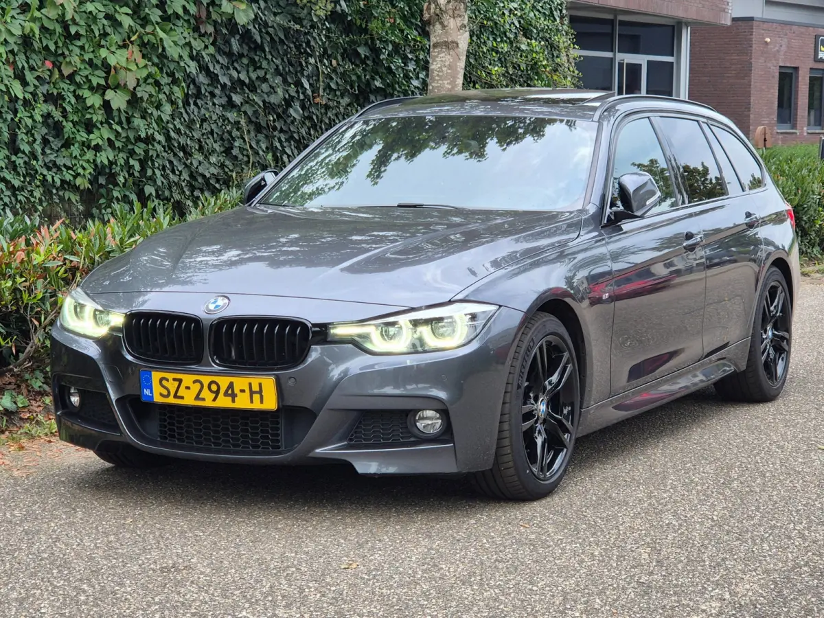 320i Edition M Sport Shadow Executive Volle optielijst Pano M Remmen Trekhaak