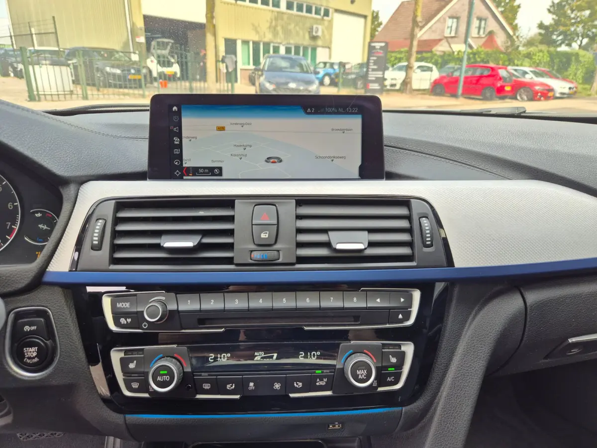 320i Edition M Sport Shadow Executive Volle optielijst Pano M Remmen Trekhaak