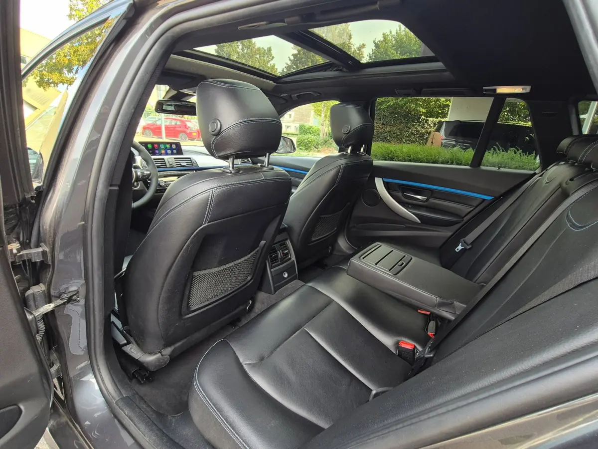 320i Edition M Sport Shadow Executive Volle optielijst Pano M Remmen Trekhaak