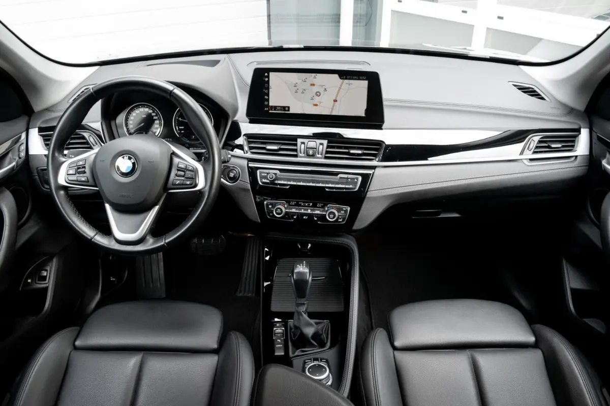 xDrive25e High Executive|1e EIGENAAR|ELEK.KLEP|HEAD-UP|STOELVERWARMING|LEDER