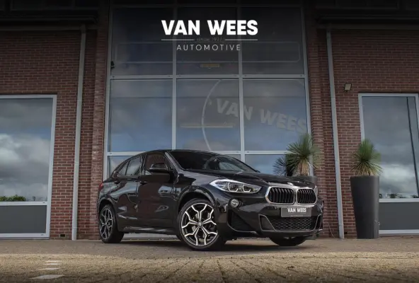 sDrive20i High Executive Edition | M-sport | Driving Assistant Plus | Camera | Apple Carplay | File assistent | Active cruise control | Park Assistant | DAB | Sportstoelen | LED