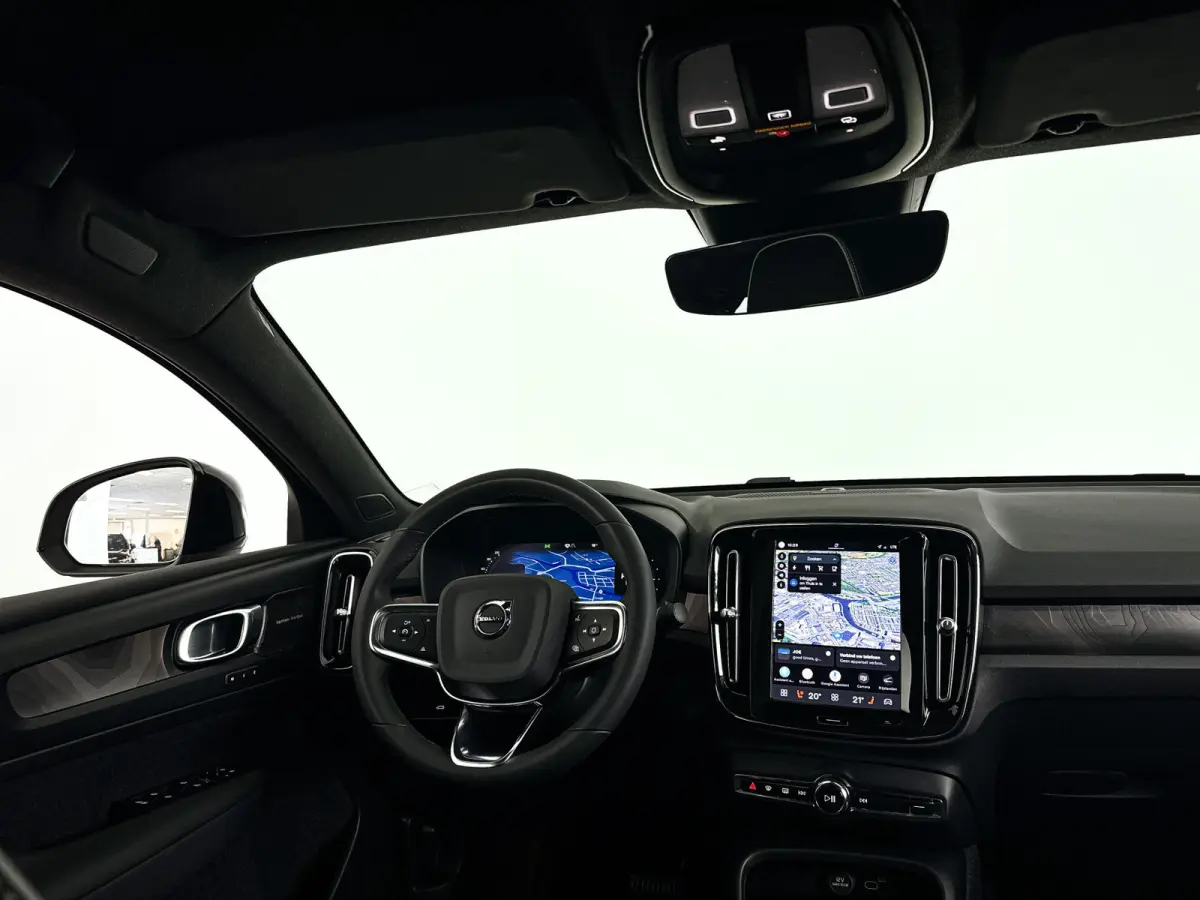 Recharge Ultimate 69 kWh | SOH 95% | Panoramadak | 360° camera | Harman Kardon | Stoel- en stuurverwarming