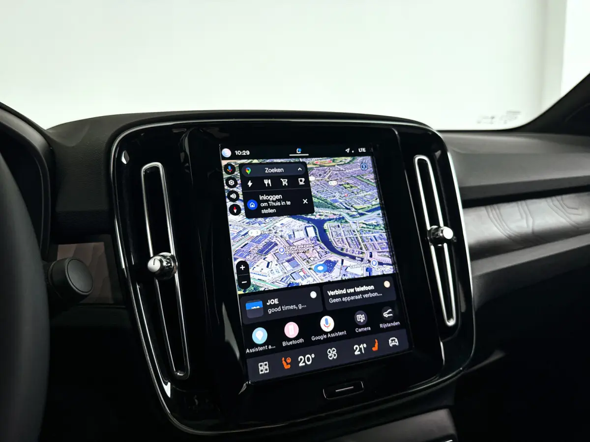Recharge Ultimate 69 kWh | SOH 95% | Panoramadak | 360° camera | Harman Kardon | Stoel- en stuurverwarming