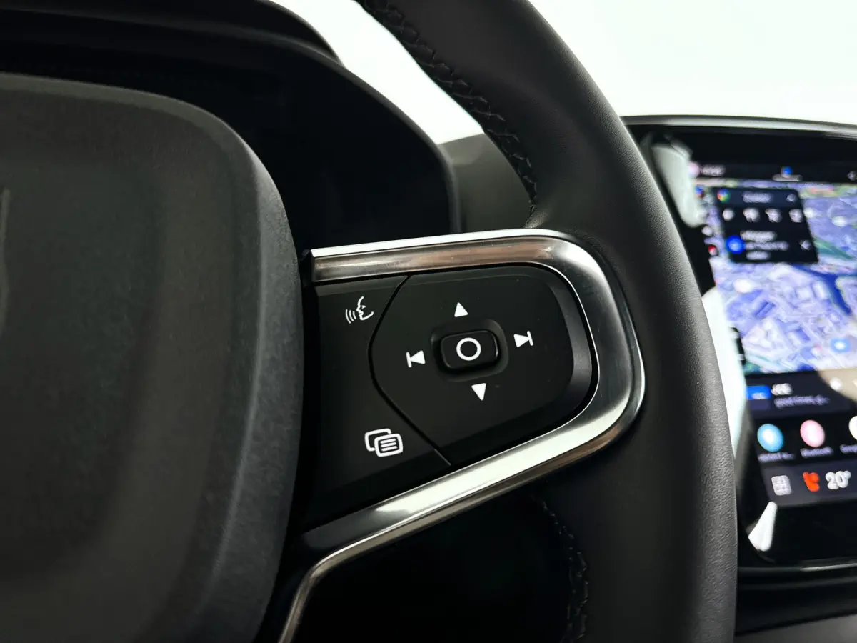 Recharge Ultimate 69 kWh | SOH 95% | Panoramadak | 360° camera | Harman Kardon | Stoel- en stuurverwarming