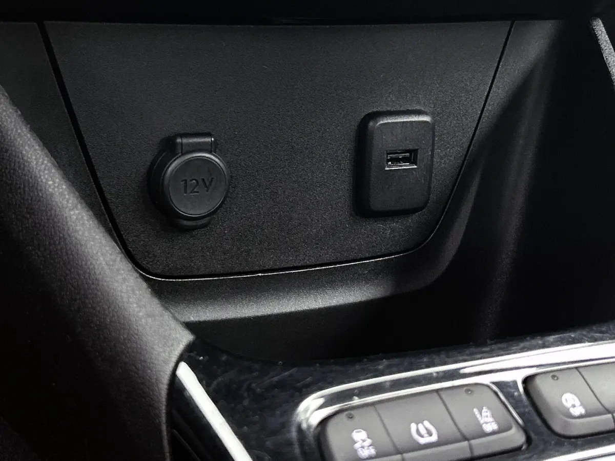 1.2 Turbo Online Edition | 110pk | Airco | Apple Carplay/Android Auto | Hoge Instap! | Cruise control |