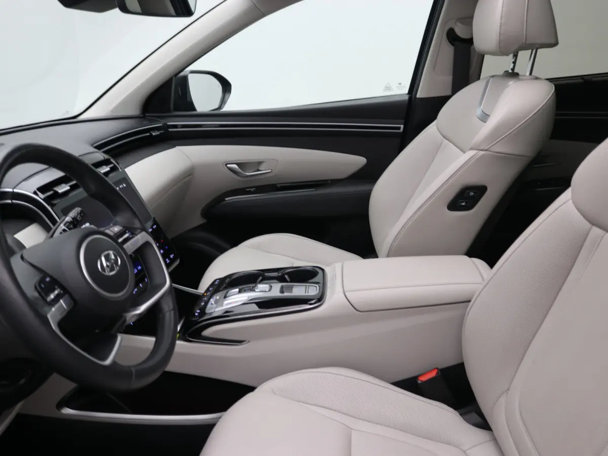 1.6 T-GDI HEV Premium Sky