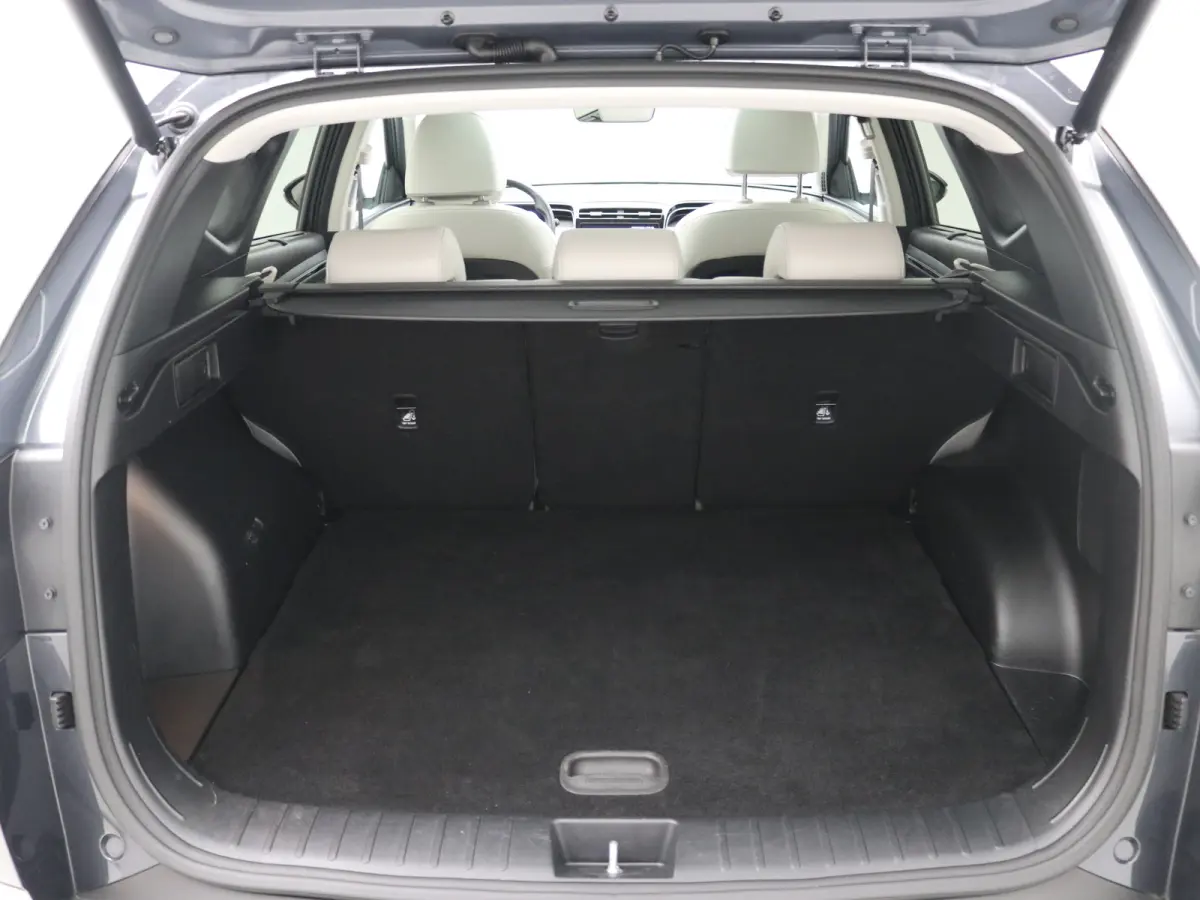 1.6 T-GDI HEV Premium Sky