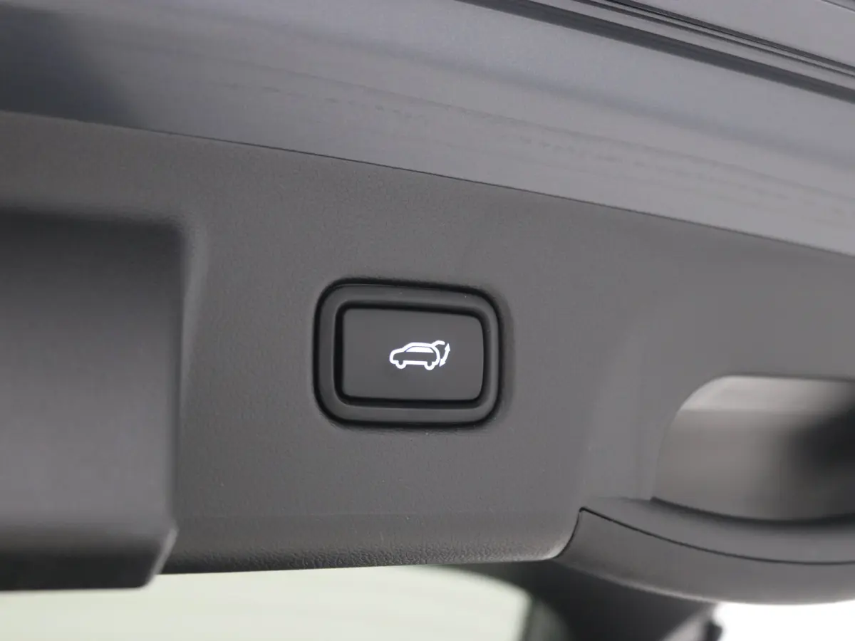 1.6 T-GDI HEV Premium Sky