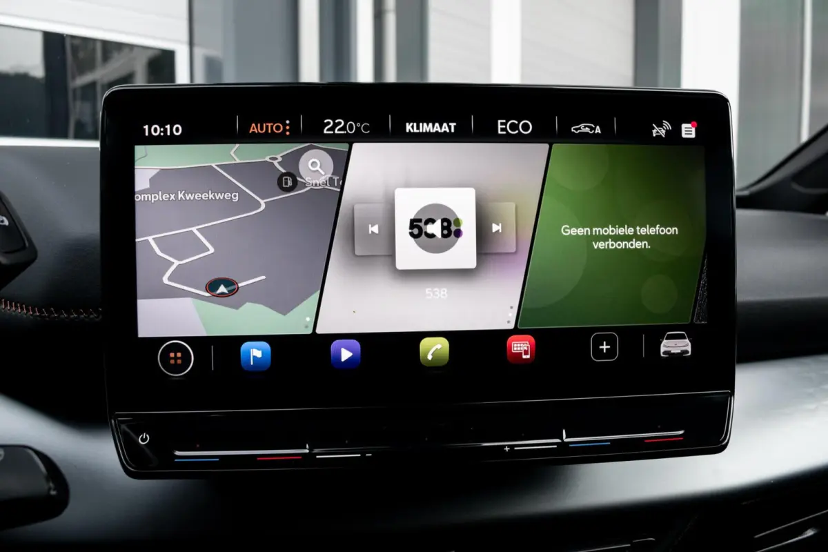 Adrenaline 82 kWh|1E EIGENAAR|97% SOH|CAMERA|ADAPT. CRUISE|STUUR VERWARMD|KEYLESS|CARPLAY
