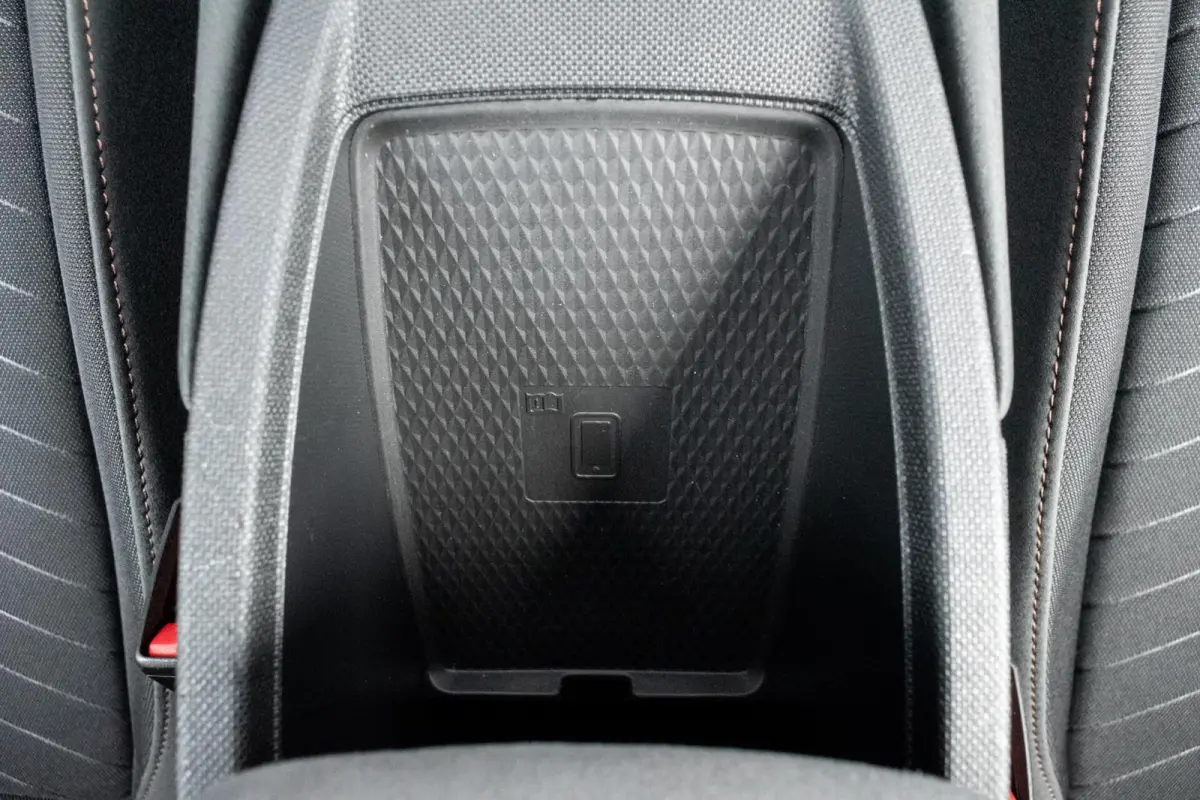 Adrenaline 82 kWh|1E EIGENAAR|97% SOH|CAMERA|ADAPT. CRUISE|STUUR VERWARMD|KEYLESS|CARPLAY