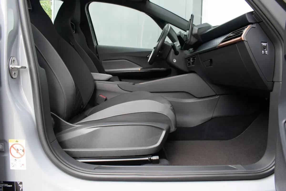 Adrenaline 82 kWh|1E EIGENAAR|97% SOH|CAMERA|ADAPT. CRUISE|STUUR VERWARMD|KEYLESS|CARPLAY