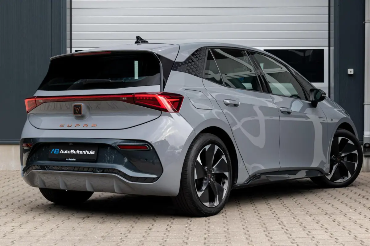 Adrenaline 82 kWh|1E EIGENAAR|97% SOH|CAMERA|ADAPT. CRUISE|STUUR VERWARMD|KEYLESS|CARPLAY