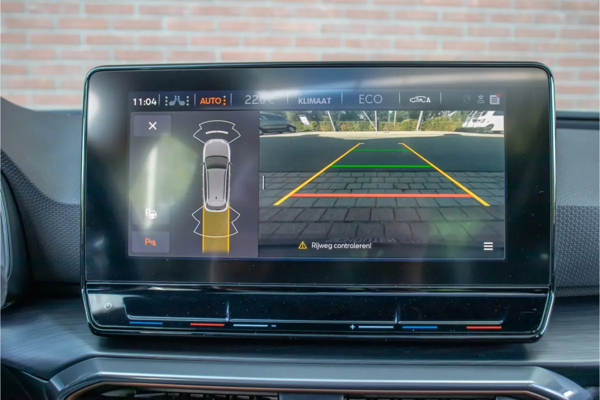 1.4 e-Hybrid 245pk VZ, Panoramadak, Carplay, Stoel & Stuurverwarming, Camera, Adaptive Cruise, Keyless.