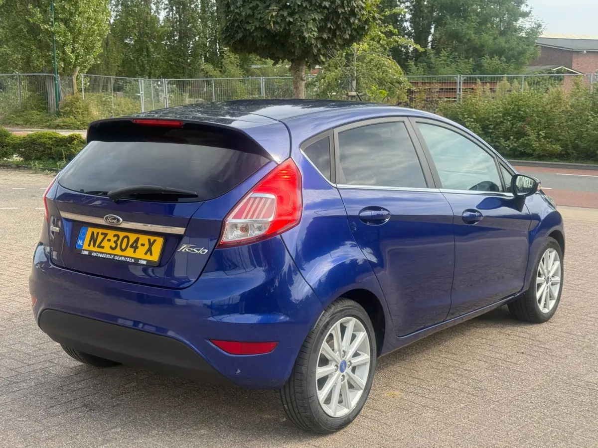 1.0 EcoBoost Titanium Dealer onderhouden