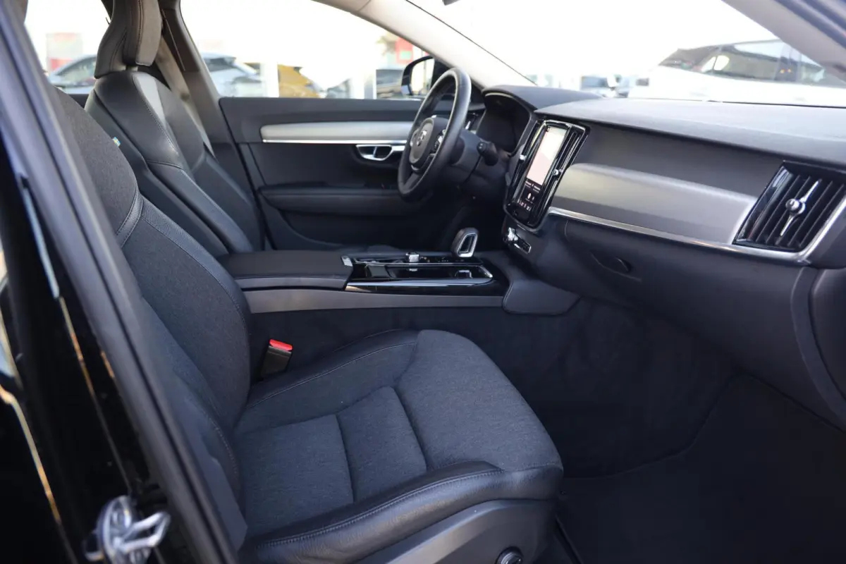 2.0 T6 Plug-in hybrid AWD Essential Bright|Apple carplay|Navi|Automaat|