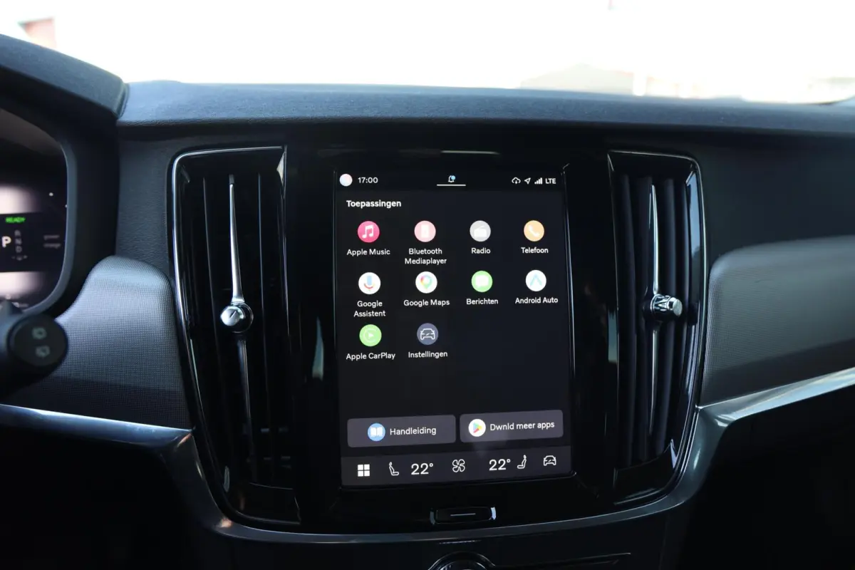 2.0 T6 Plug-in hybrid AWD Essential Bright|Apple carplay|Navi|Automaat|