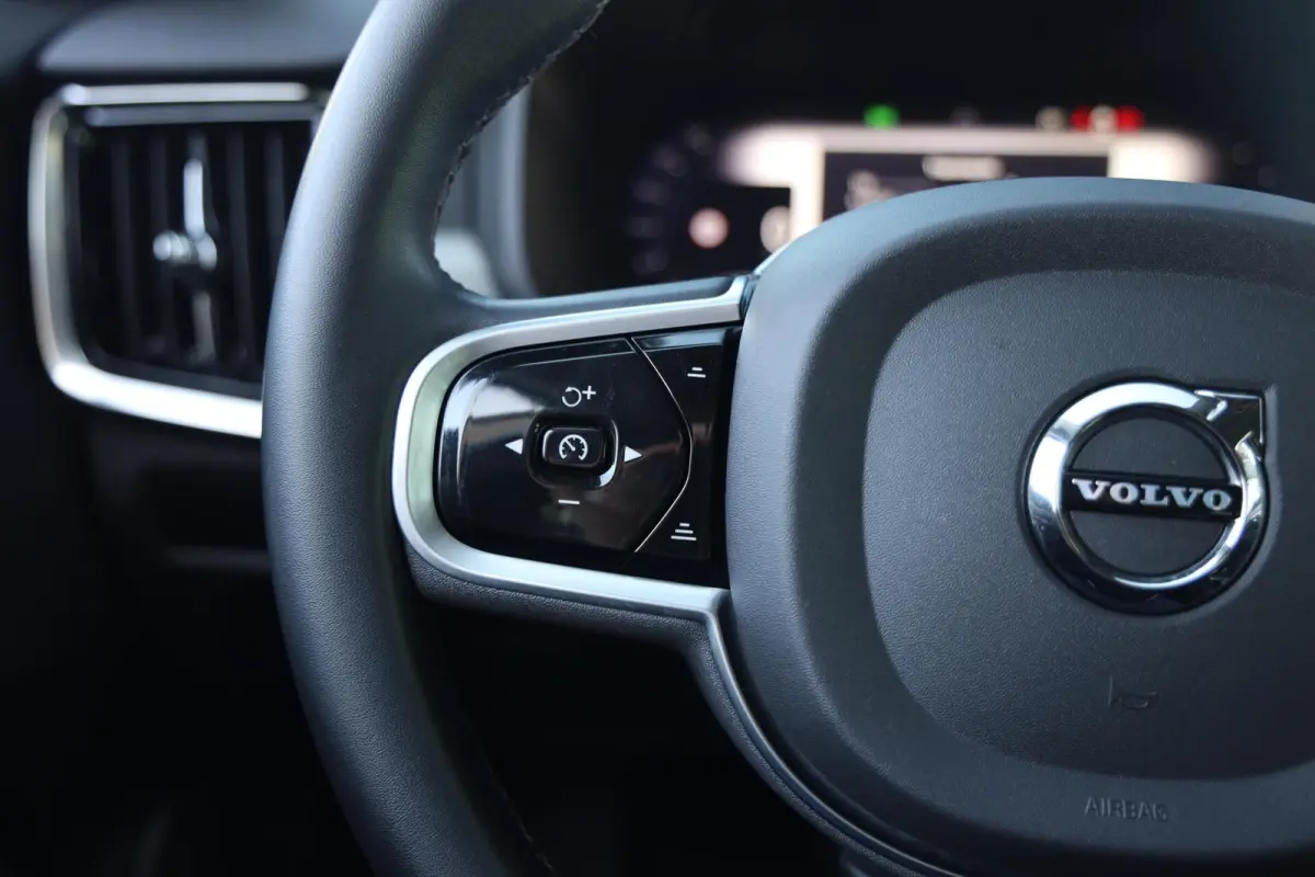 2.0 T6 Plug-in hybrid AWD Essential Bright|Apple carplay|Navi|Automaat|