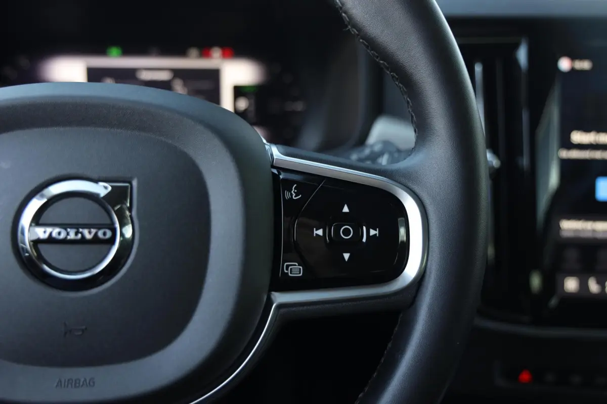 2.0 T6 Plug-in hybrid AWD Essential Bright|Apple carplay|Navi|Automaat|