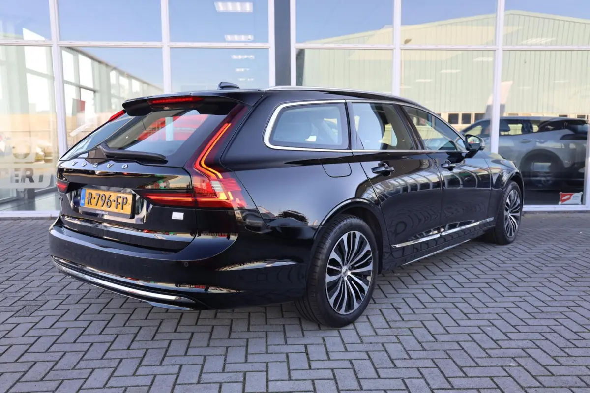 2.0 T6 Plug-in hybrid AWD Essential Bright|Apple carplay|Navi|Automaat|