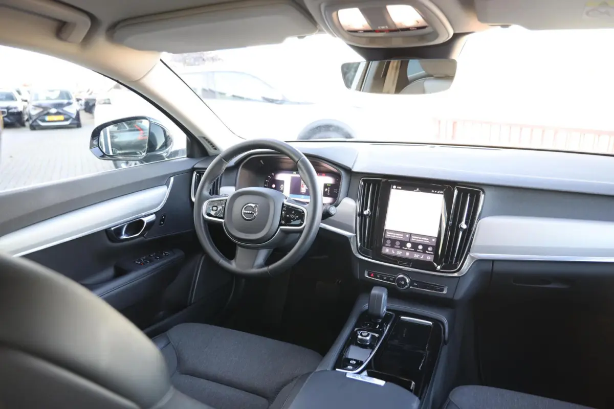 2.0 T6 Plug-in hybrid AWD Essential Bright|Apple carplay|Navi|Automaat|
