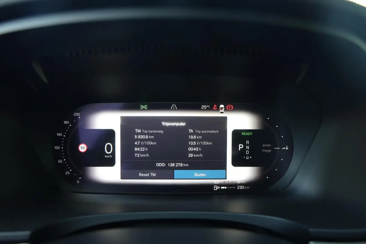 2.0 T6 Plug-in hybrid AWD Essential Bright|Apple carplay|Navi|Automaat|