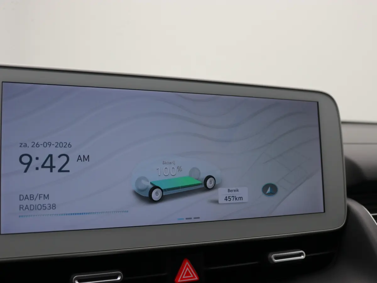 Connect 77.4 kWh / Navigatie / 3-fase Laden / BTW auto / Long Range / SOH 100% / Stoel en Stuurverwarming /