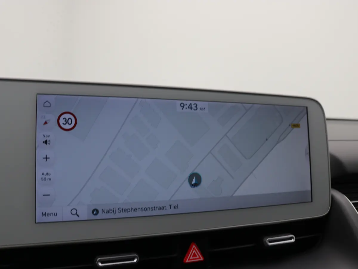 Connect 77.4 kWh / Navigatie / 3-fase Laden / BTW auto / Long Range / SOH 100% / Stoel en Stuurverwarming /