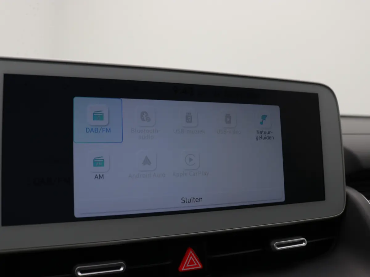 Connect 77.4 kWh / Navigatie / 3-fase Laden / BTW auto / Long Range / SOH 100% / Stoel en Stuurverwarming /