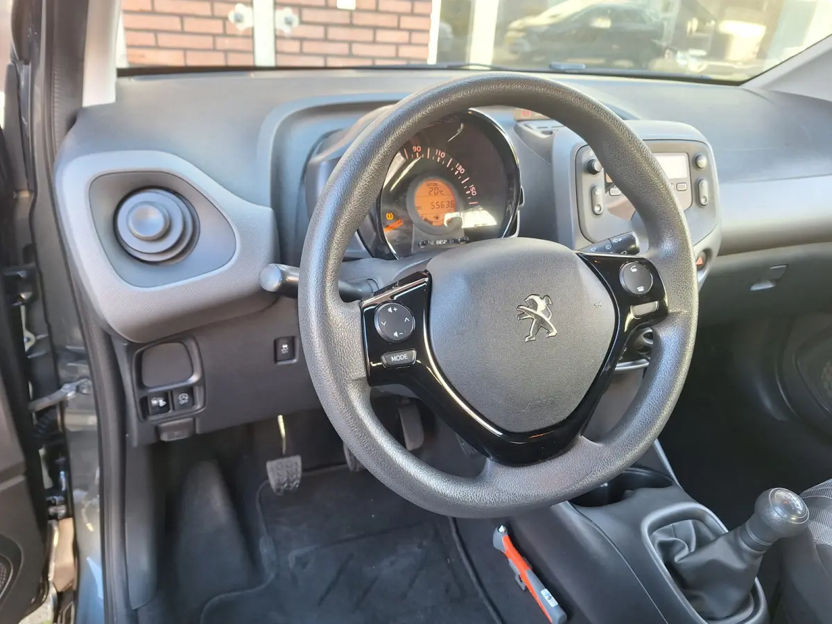 1.0 e-VTi Active 5Drs /Airco/Bluetooth/Led/Garantie