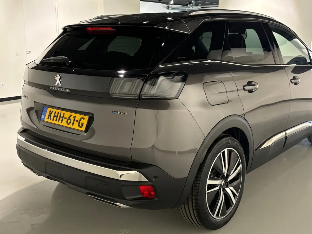 1.6 HYbrid 225 GT|PANODAK|Massage|Memory|360|FOCAL|Carplay|19 inch|Navi|PDC|ACC|Side assist|Lane Assist