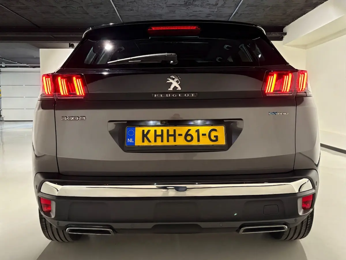 1.6 HYbrid 225 GT|PANODAK|Massage|Memory|360|FOCAL|Carplay|19 inch|Navi|PDC|ACC|Side assist|Lane Assist