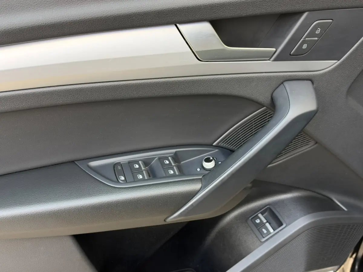 55 TFSI e 367 PK S Edition S-line Panorama/Keyless/Black Edition
