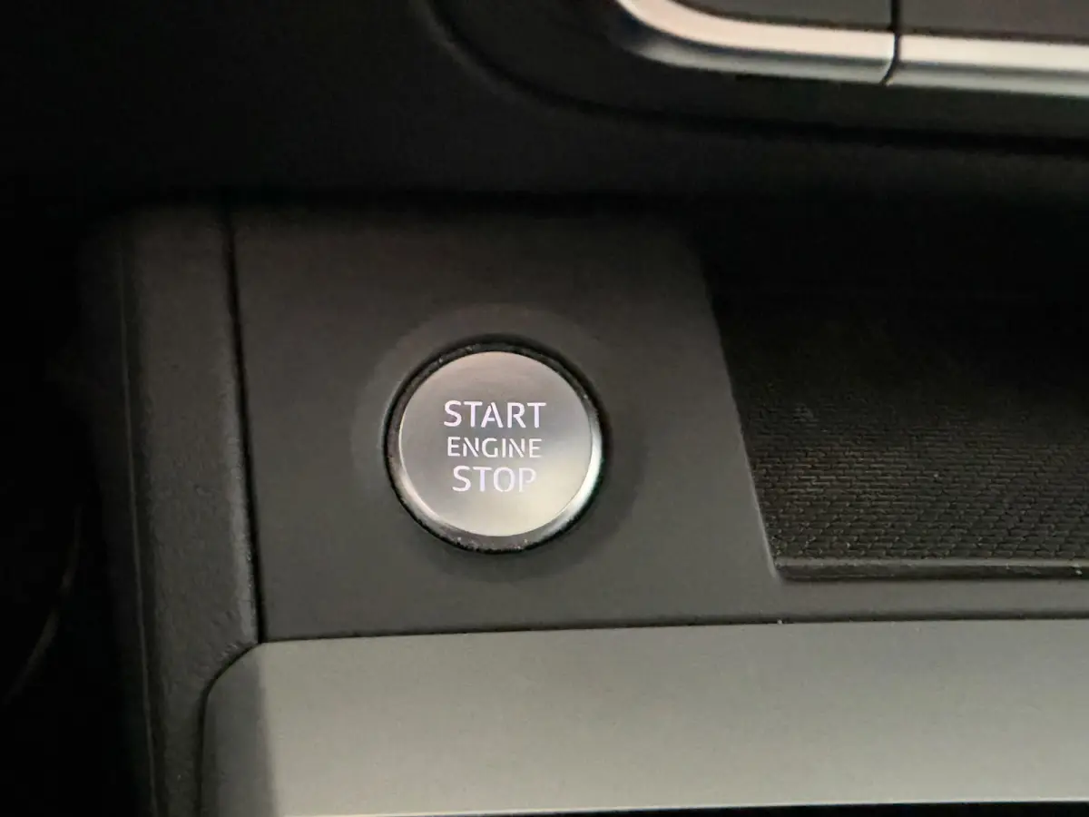 55 TFSI e 367 PK S Edition S-line Panorama/Keyless/Black Edition