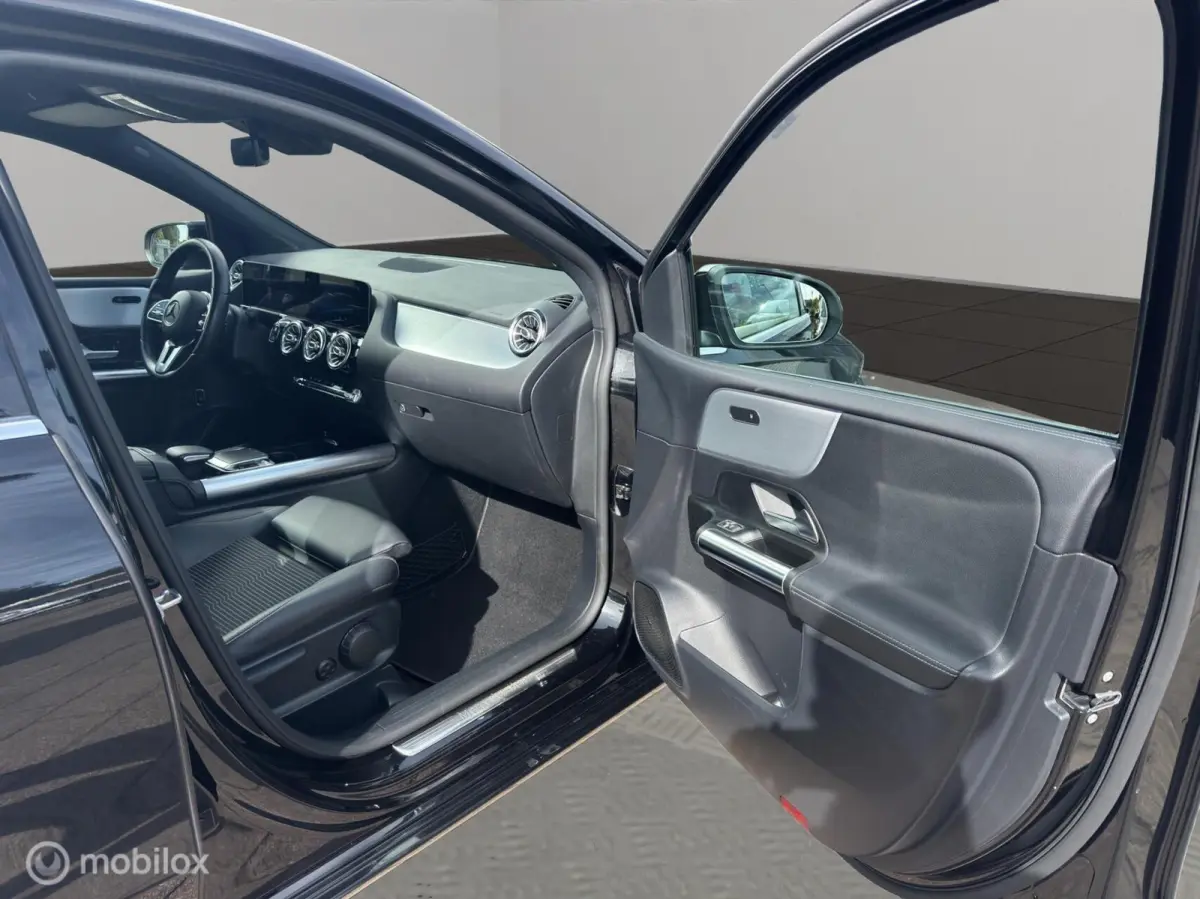 200 Business Solution AMG