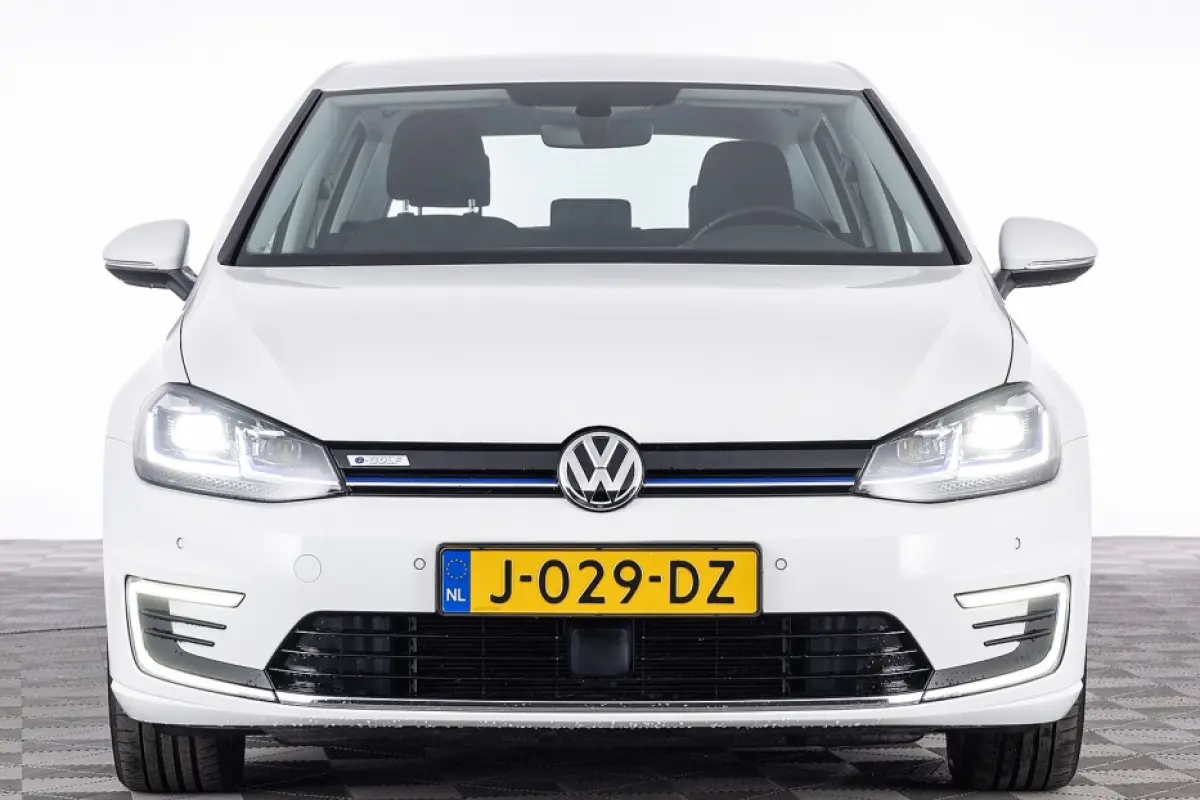 E-DITION *SOH 91.96%* LED | VELGEN | NAVI ✅ 1e Eigenaar
